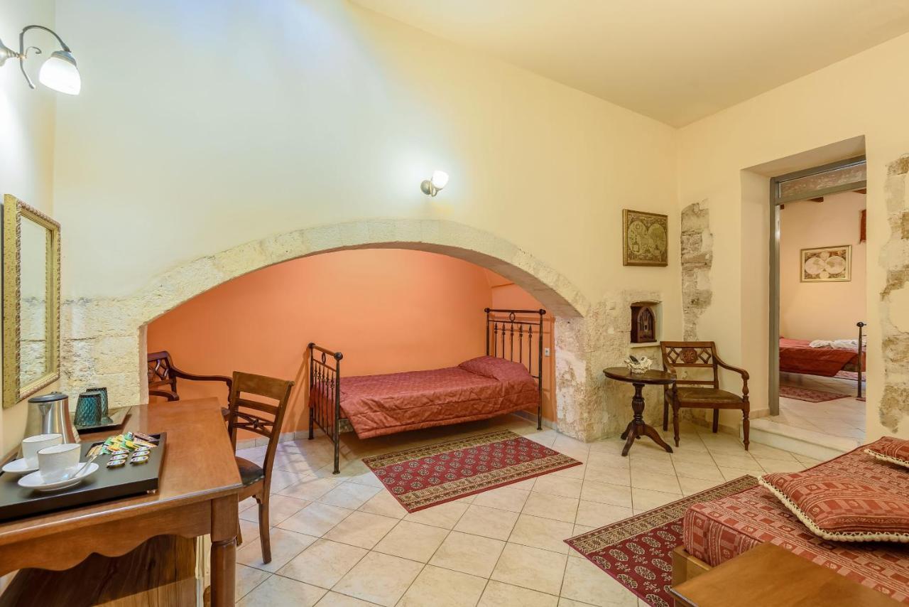 Belmondo Hotel La Canée