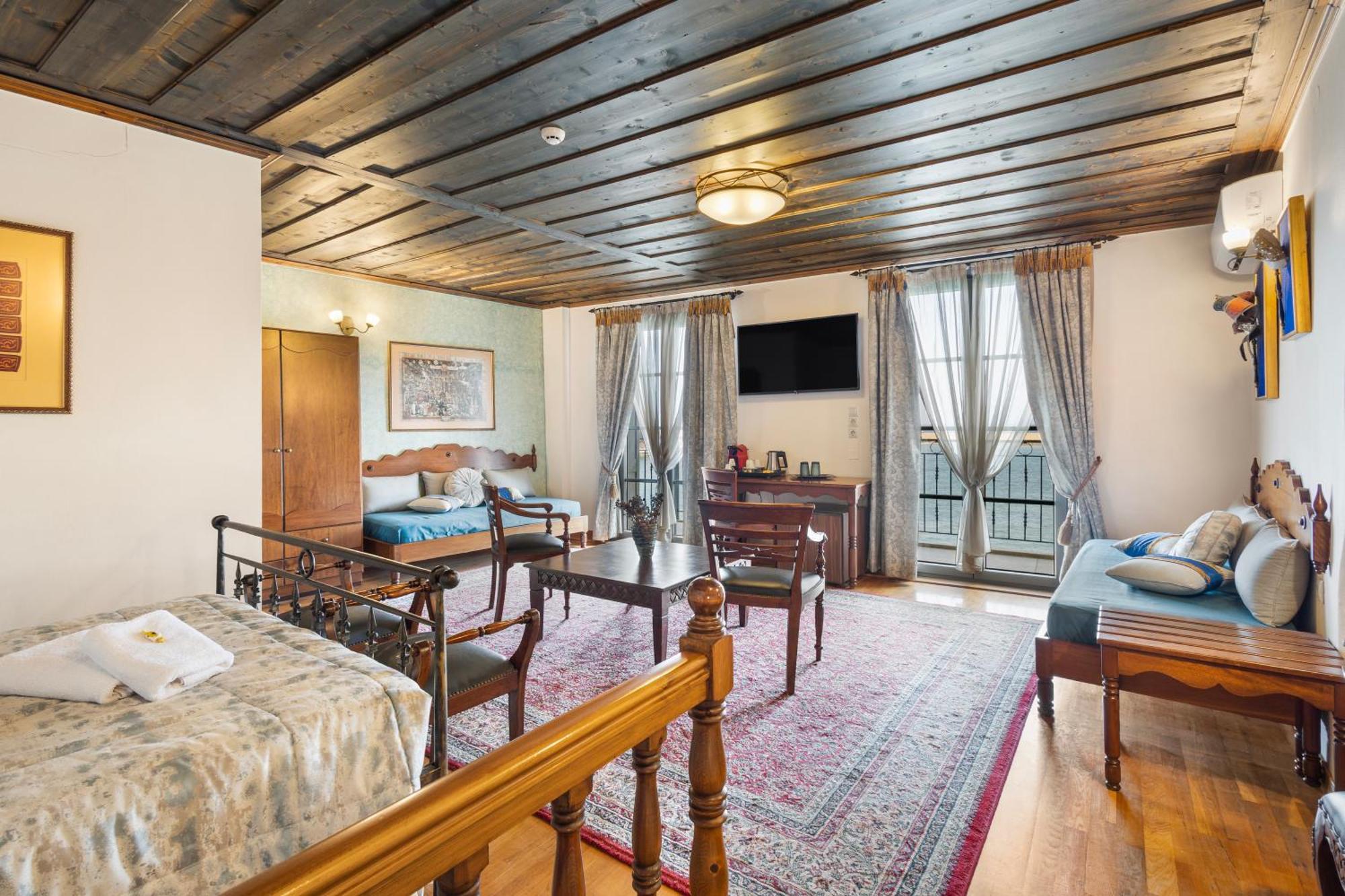 Belmondo Hotel 4*